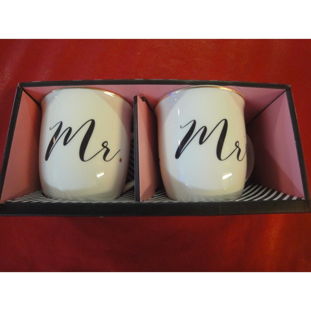 Save the date Wedding Mr Mrs coffee mugs bridal Ciroa NEW IN BOX great gift item